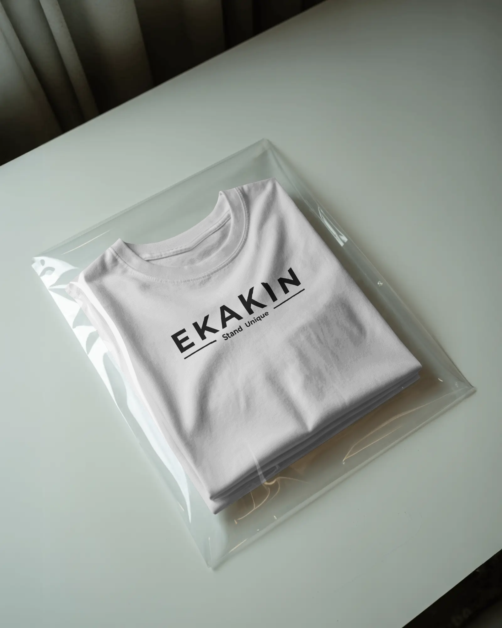 EKAKIN STAND UNIQUE Printed Tees